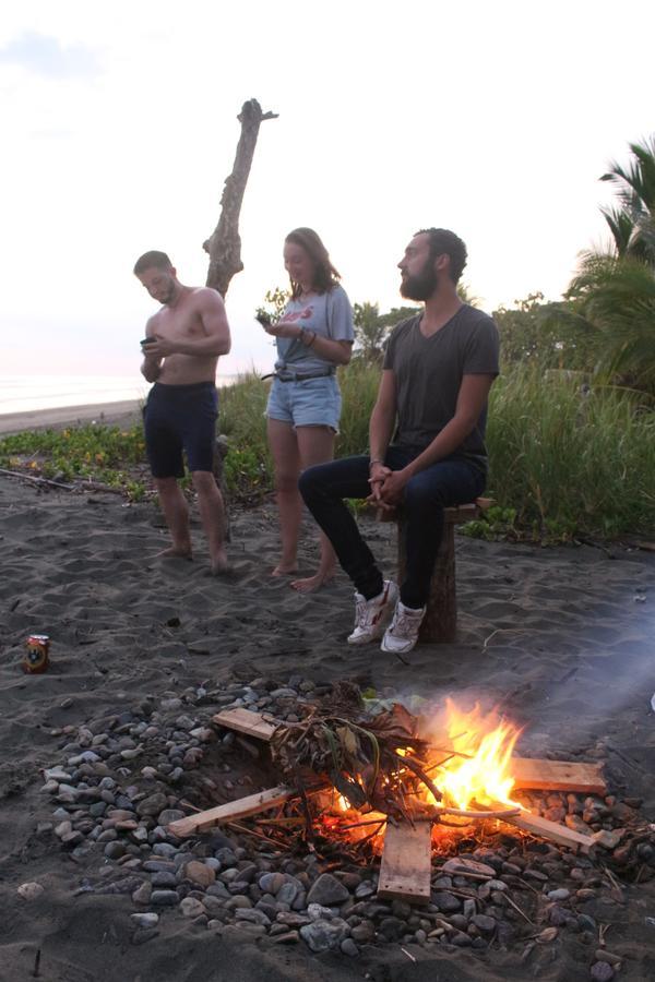 Miguel Surf Camp Hotel Quepos Luaran gambar